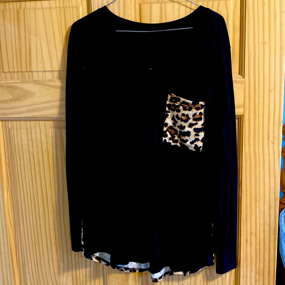 Cheetah long sleeved Boutique top XL
